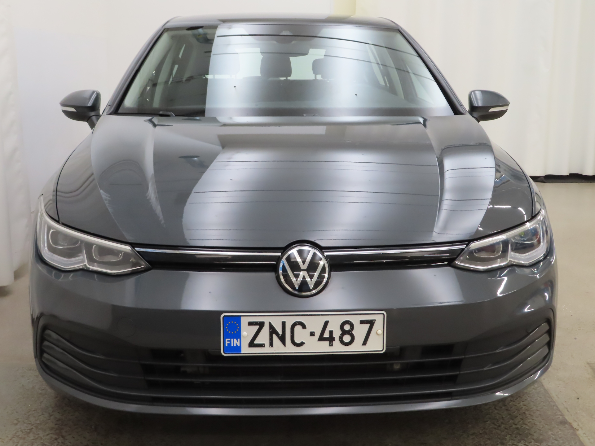 Volkswagen Golf 1,5 TSI 96 kW 2020, kuva 2/11