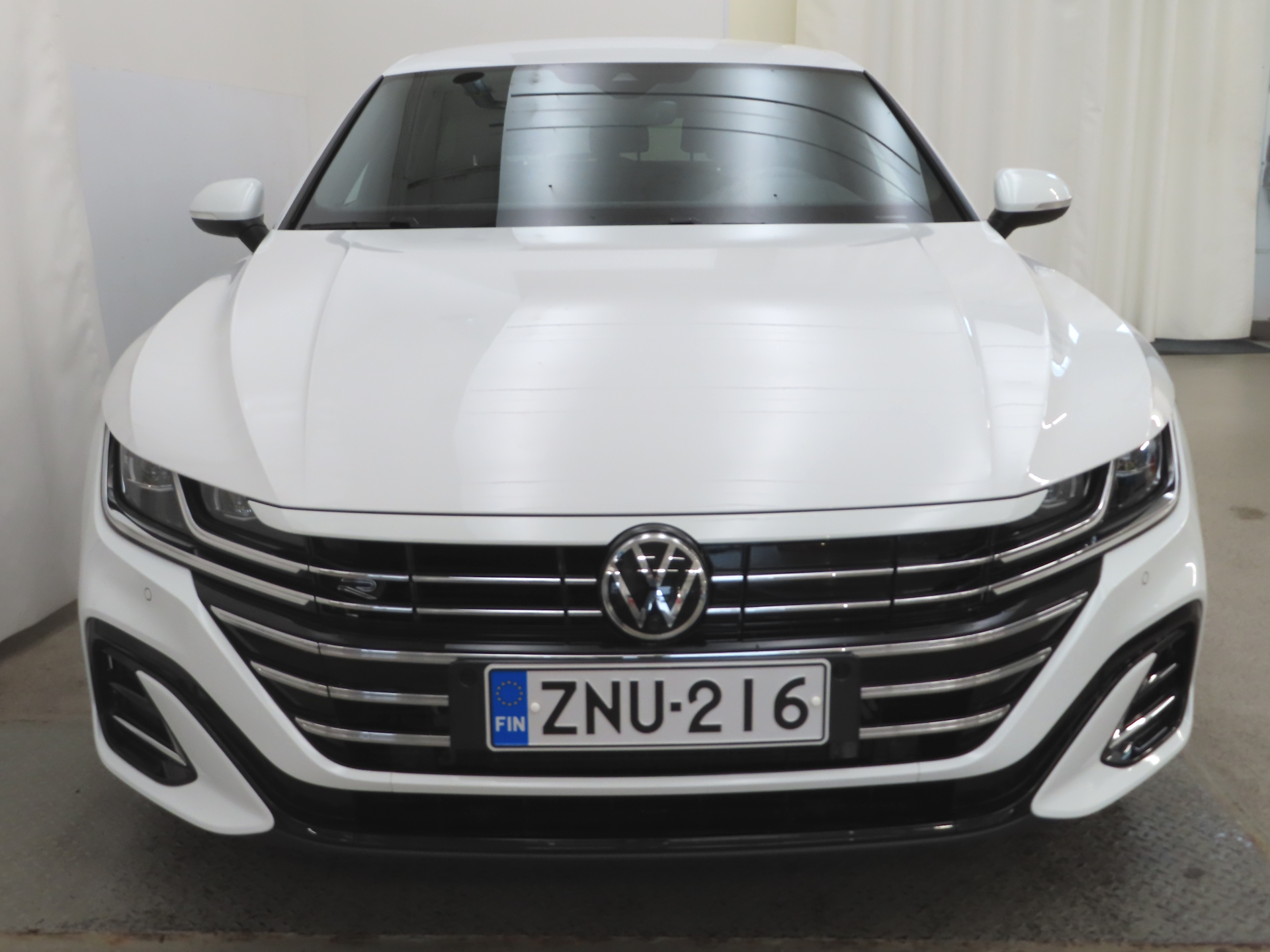 Volkswagen Arteon 2021, photo 2/12