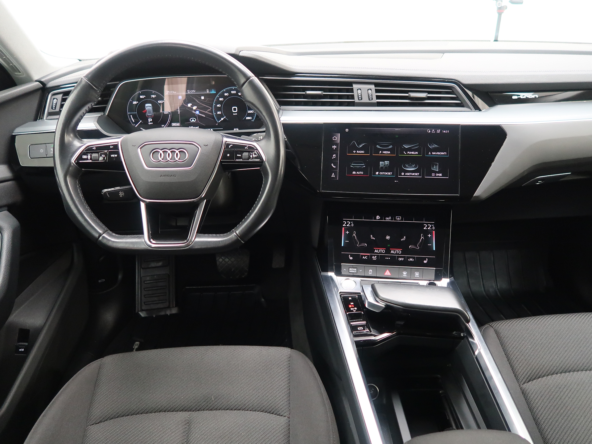 Audi e-tron 50 quattro 2020, kuva 7/10