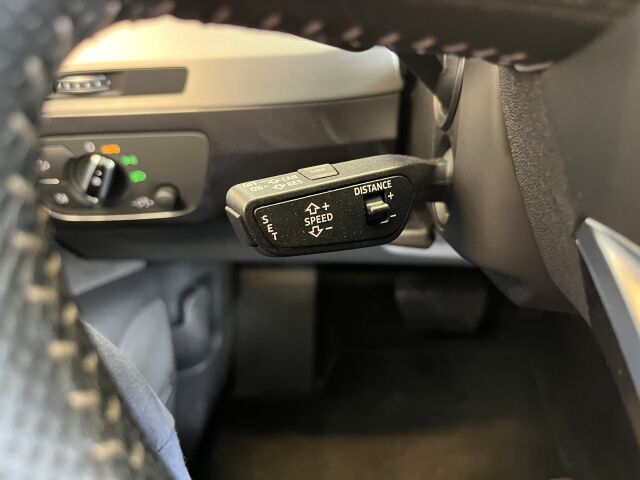 Audi Q7 2017 Q7 3.0 V6 TDI e-tron  quattro Plug-In-Hybrid  ** Bose-sound, Navi**