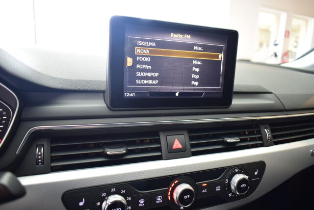 AUDI A4 2017 Sedan Land of quattro 2,0 TDI 140 kW quattro S tronic