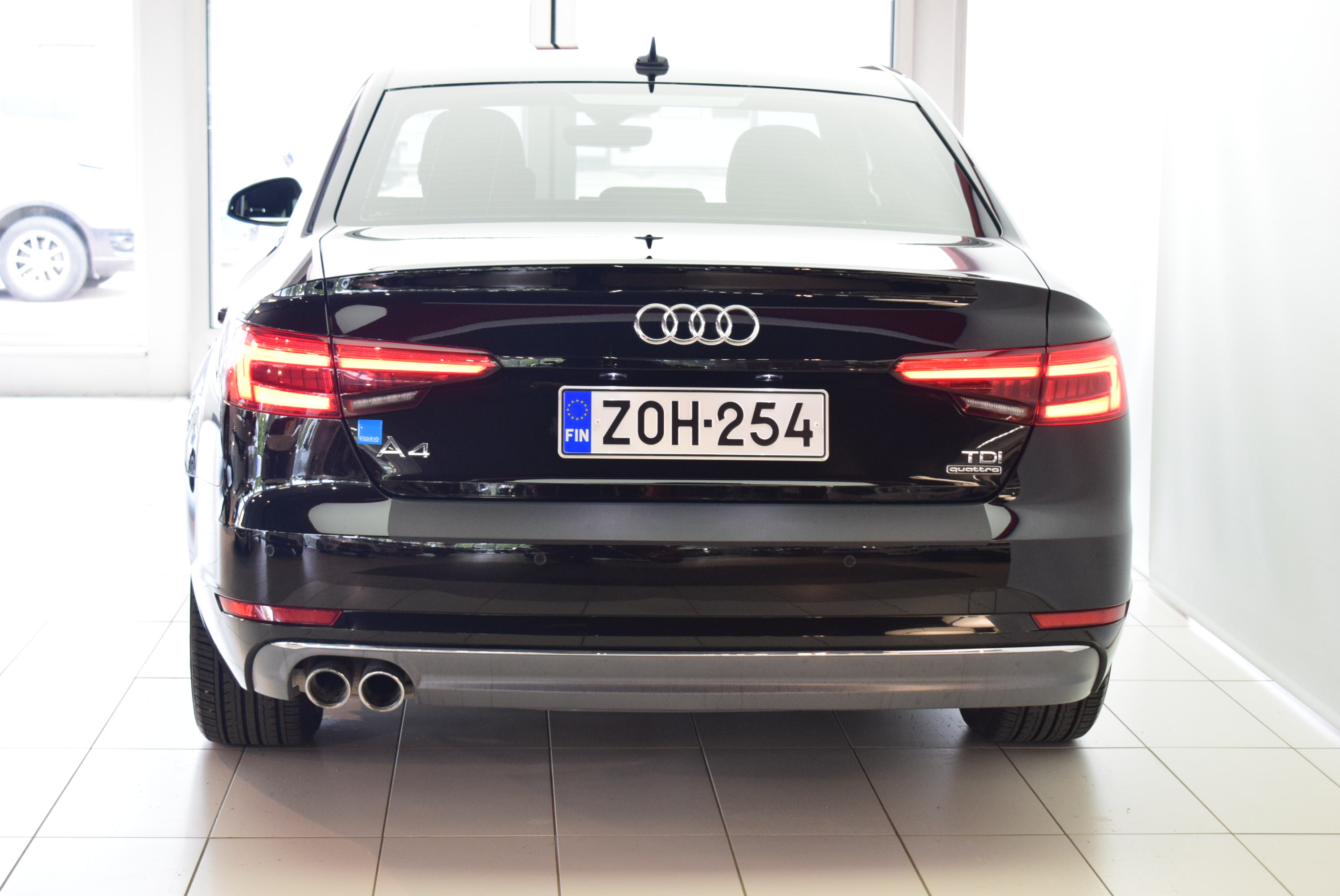 Audi A4 2017, kuva 6/18