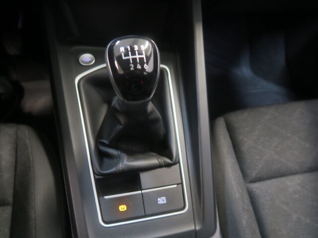 Volkswagen Golf 2022 Variant Comfort 1,0 TSI 81 kW** KOKO KANSAN SUOSIKKI**OSTA POIS**