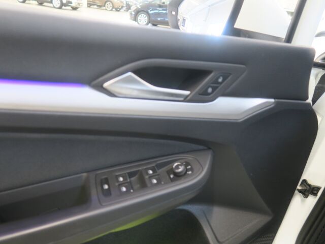 Volkswagen Golf 2022 Variant Comfort 1,0 TSI 81 kW** KOKO KANSAN SUOSIKKI**OSTA POIS**