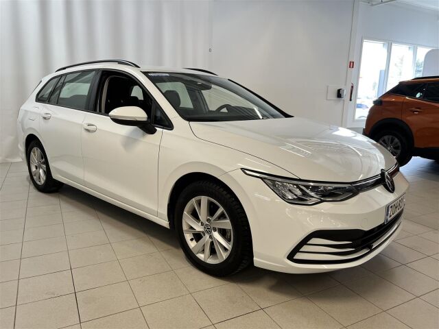 Volkswagen Golf 2022 Variant Comfort 1,0 TSI 81 kW** KOKO KANSAN SUOSIKKI**OSTA POIS**