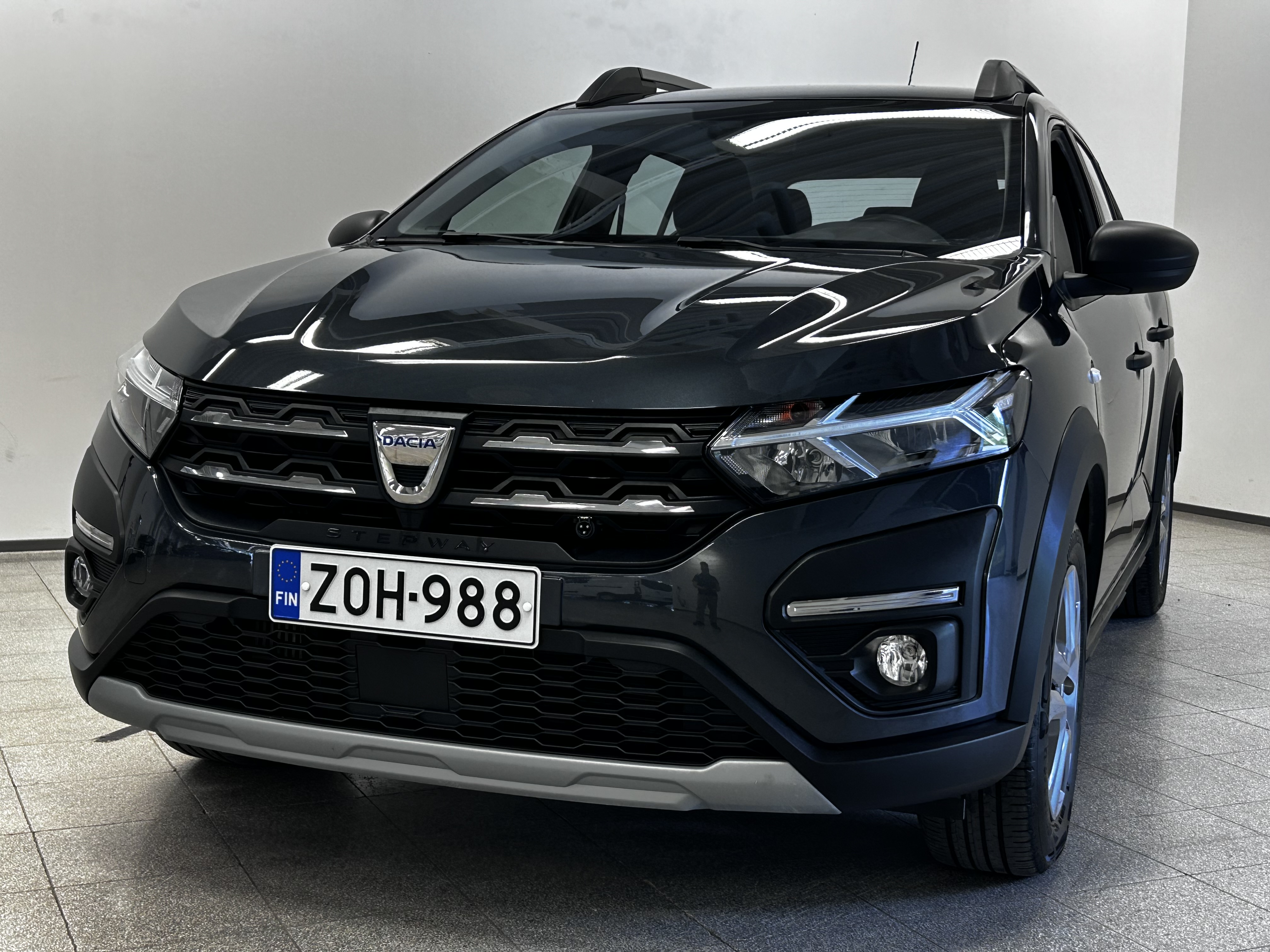 Dacia Sandero Stepway TCe 90 Essential 2022, kuva 2/12