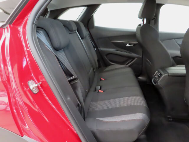 Peugeot 3008 2022 Active Pack Edition PureTech 130 EAT8-automaatti