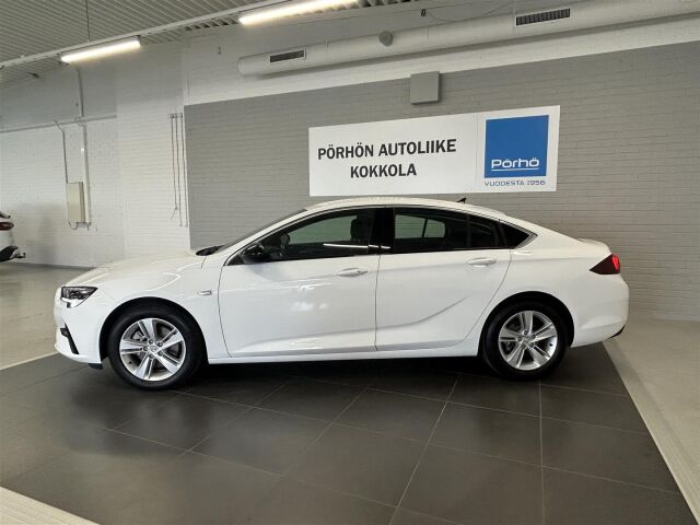 OPEL Insignia 2023 Grand Sport Innovation Plus 175 D Turbo A / Koukku / ACC / Lämpöpaketti / Todella hieno!