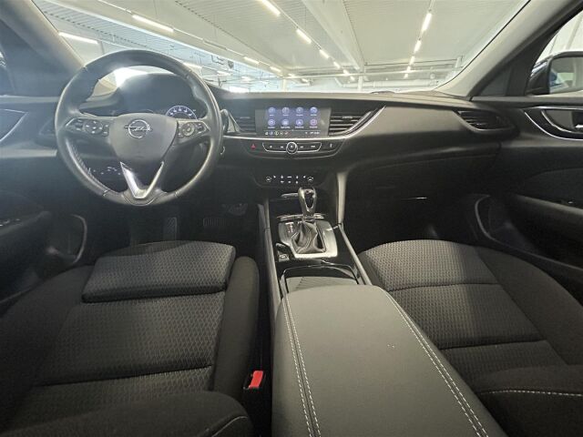 OPEL Insignia 2023 Grand Sport Innovation Plus 175 D Turbo A / Koukku / ACC / Lämpöpaketti / Todella hieno!