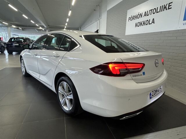 OPEL Insignia 2023 Grand Sport Innovation Plus 175 D Turbo A / Koukku / ACC / Lämpöpaketti / Todella hieno!