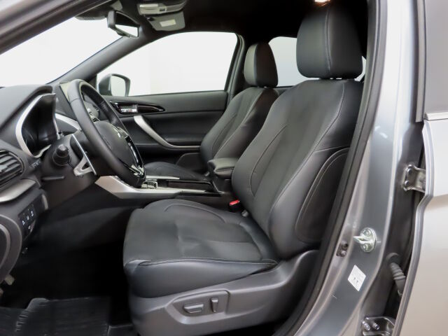 Mitsubishi Eclipse Cross 2022 2.4 PHEV Invite Plus 4WD Plug-in Hybrid