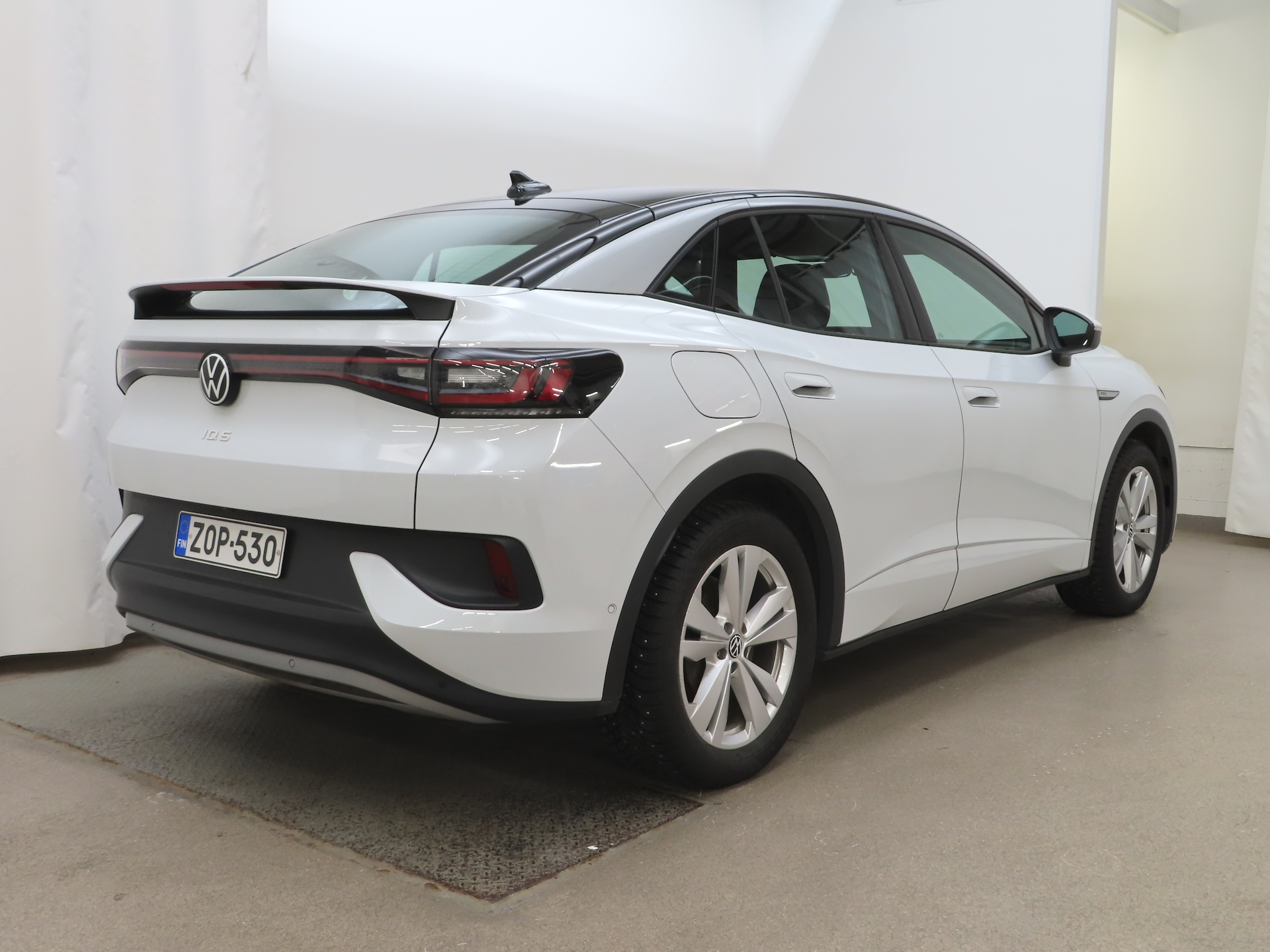 Volkswagen ID.5 2022, kuva 4/11