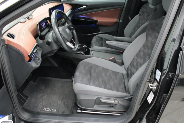 VOLKSWAGEN ID.5 2022 Pro Performance FastLane 150 kW, akku 77 kWh