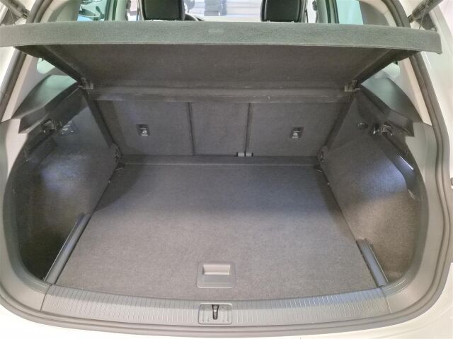 VOLKSWAGEN Tiguan 2022 Style Business 1,5 TSI 110 kW DSG-automaatti