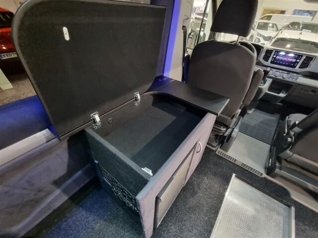 VOLKSWAGEN Crafter 2023 35 Carsport Jatko-ohjaamo Extra pitkä 2,0 TDI 130 kW 4Motion 8at, 4490L, puolikorkea