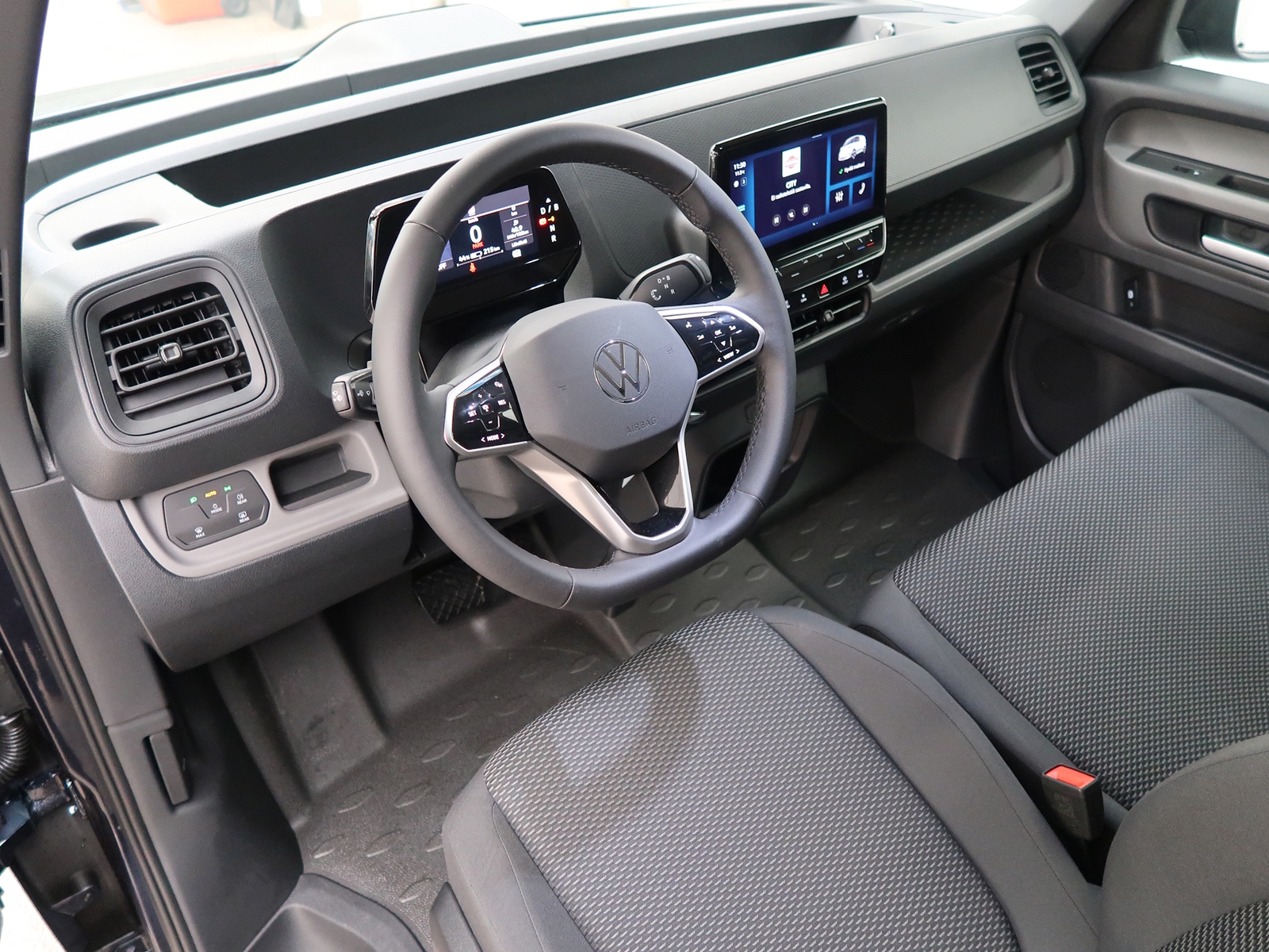 Volkswagen ID. Buzz 2023, kuva 7/9