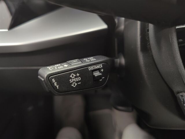 AUDI A3 2023 Sportback Progress 30 TFSI 81kW MHEV S tronic * ACC, Webasto, Urheiluetuistuimet *