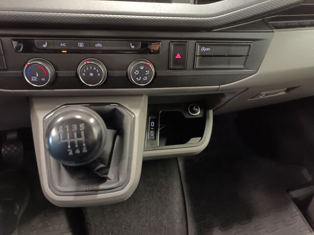 Volkswagen Caravelle 2023 Comfortline pitkä 2,0 TDI 110 kW