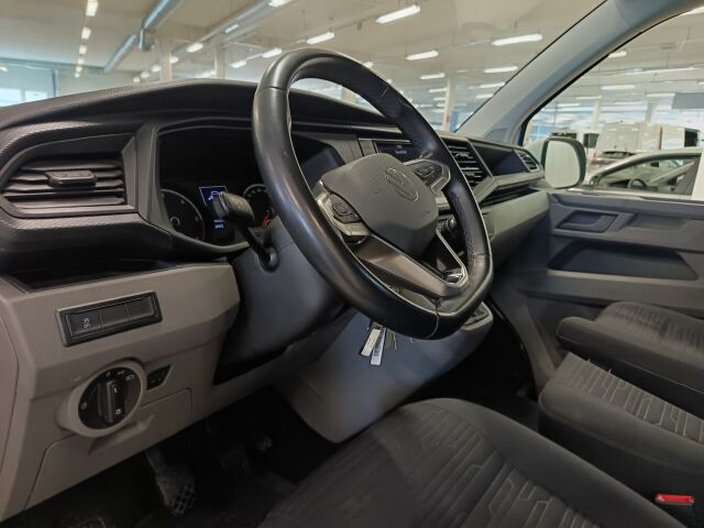 Volkswagen Caravelle 2023 Comfortline pitkä 2,0 TDI 110 kW