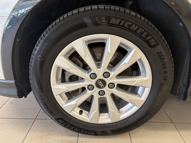 AUDI Q3 2024 Sportback Progress 45 TFSI e 180 kW S tronic