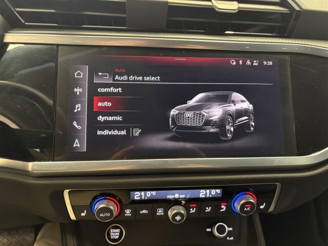 AUDI Q3 2024 Sportback Progress 45 TFSI e 180 kW S tronic