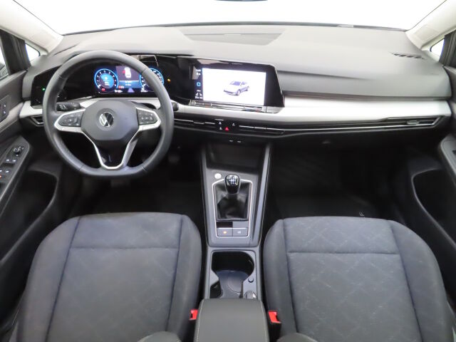 Volkswagen Golf 2023 Variant Comfort 1,0 TSI 81 kW