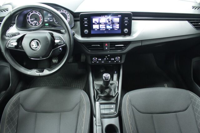 SKODA Kamiq 2023 1.0 TSI 110 Ambition
