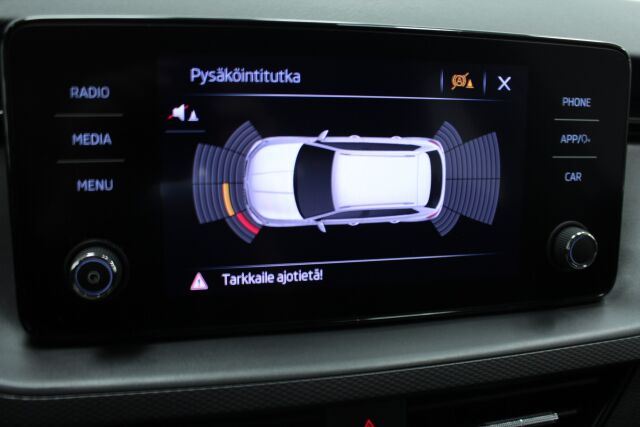 SKODA Kamiq 2023 1.0 TSI 110 Ambition
