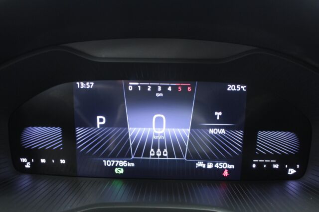 SKODA Karoq 2023 2.0 TDI 150 4x4 Ambition DSG Autom.