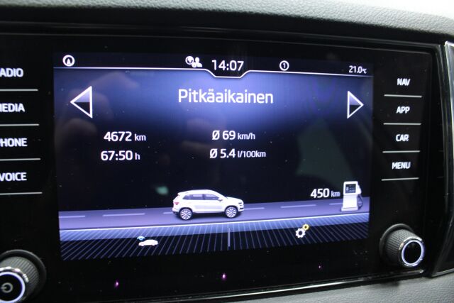 SKODA Karoq 2023 2.0 TDI 150 4x4 Ambition DSG Autom.