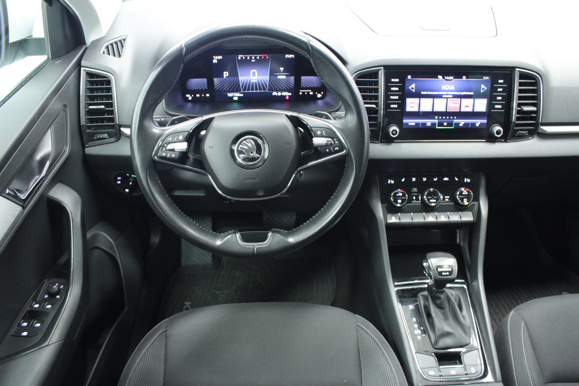 Skoda Karoq 2023, kuva 7/26