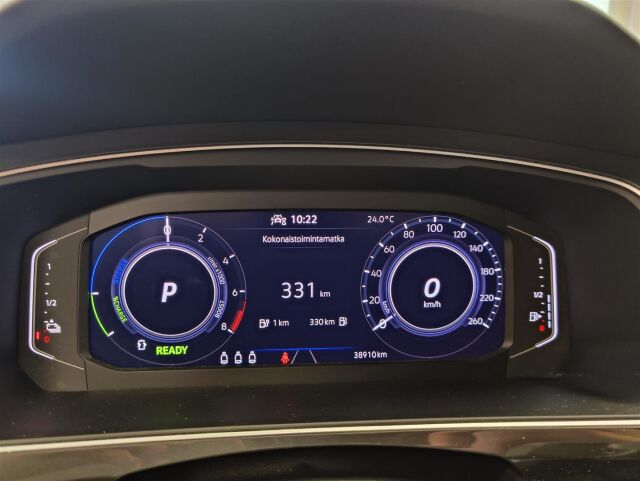VOLKSWAGEN Tiguan 2023 Comfort eHybrid 180 kW DSG-automaatti  * Vetokoukku / ACC / Navi / P- Kamera *