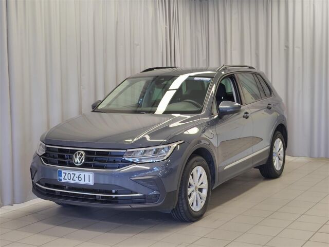 VOLKSWAGEN Tiguan 2023 Comfort eHybrid 180 kW DSG-automaatti  * Vetokoukku / ACC / Navi / P- Kamera *