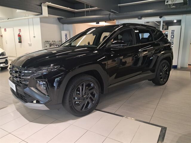 Hyundai Tucson 2025 1.6 T-GDi 252 hv Plug-in 4WD 6AT 20th Anniversary MY25. Juhlamalli kaikila herkuila.