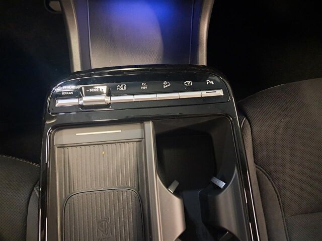Hyundai Tucson 2025 1.6 T-GDi 252 hv Plug-in 4WD 6AT 20th Anniversary MY25. Juhlamalli kaikila herkuila.