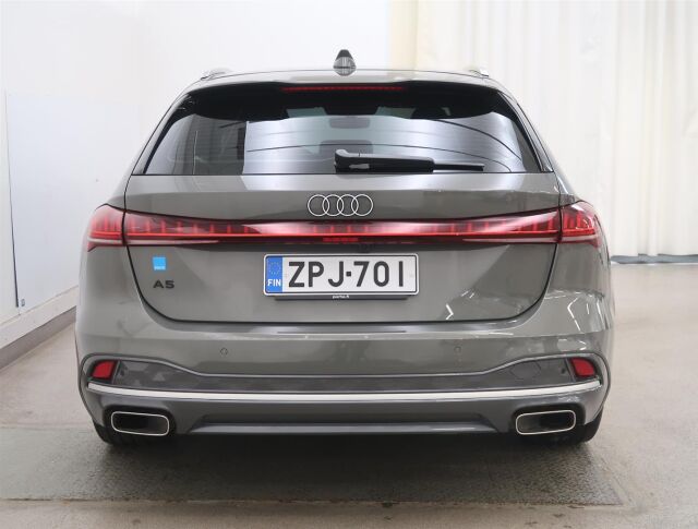 Audi A5 2025 Avant TFSI quattro 150 kW Land of quattro, Mahtava varustelu!