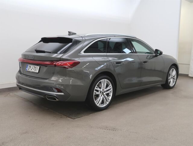 Audi A5 2025 Avant TFSI quattro 150 kW Land of quattro, Mahtava varustelu!