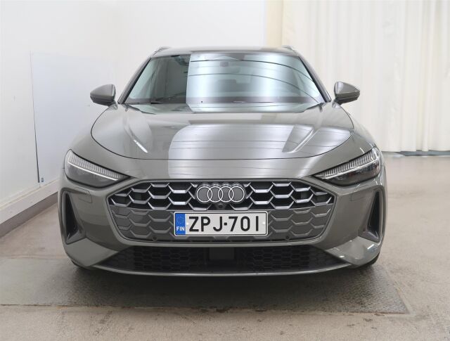 Audi A5 2025 Avant TFSI quattro 150 kW Land of quattro, Mahtava varustelu!