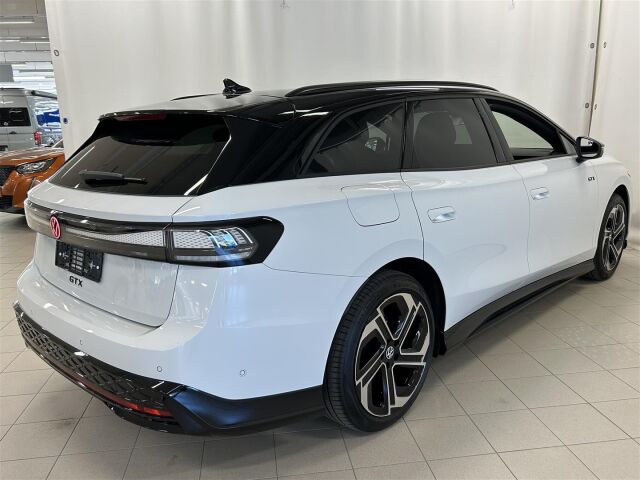 Volkswagen ID.7 2025 HETI VAPAA! Tourer GTX 4MOTION 75-v Juhlamalli 250 kW, akku 86 kWh