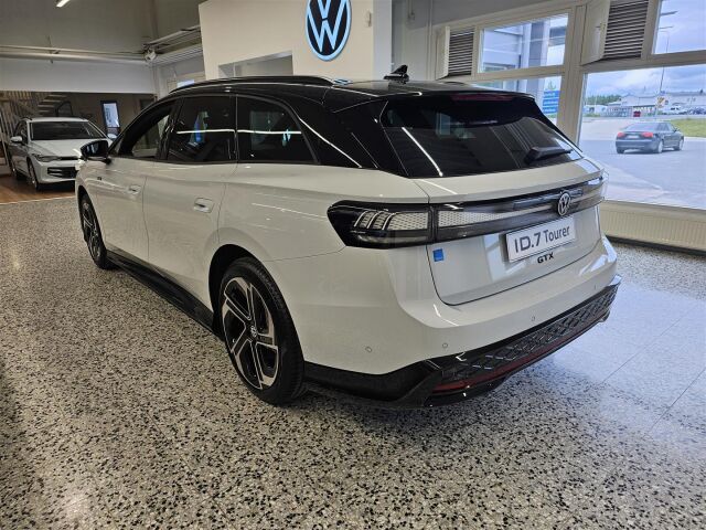Volkswagen ID.7 2025 HETI VAPAA! Tourer GTX 4MOTION 75-v Juhlamalli 250 kW, akku 86 kWh