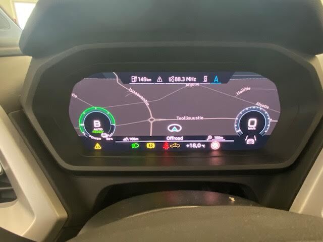 Audi Q4 e-tron 2025 Sportback 45 e-tron Land of quattro