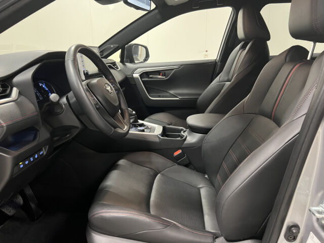 TOYOTA RAV4 Plug-in 2021 Hybrid 2,5 AWD-i Premium PHEV *Relax -turva saatavilla *ACC *JBL *HUD *360CAM *RATINLÄMMITYS *NAHKAS
