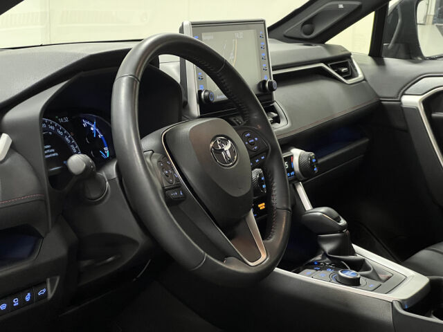 TOYOTA RAV4 Plug-in 2021 Hybrid 2,5 AWD-i Premium PHEV *Relax -turva saatavilla *ACC *JBL *HUD *360CAM *RATINLÄMMITYS *NAHKAS