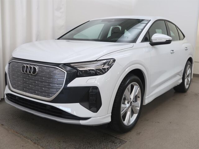Audi Q4 e-tron 2025 Sportback 45 e-tron Land of quattro Plus