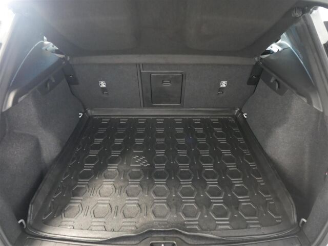 VOLVO EX40 2025 Twin Plus, 1-omisteinen Suomiauto, HarmanKardon, koukku, 360-kamera, takuu!