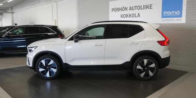 VOLVO EX40 2025 Twin Plus, 1-omisteinen Suomiauto, HarmanKardon, koukku, 360-kamera, takuu!