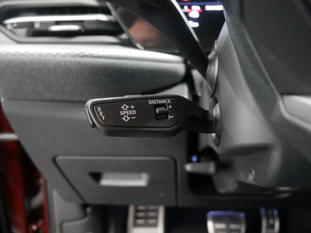 AUDI Q5 2025 e-hybrid quattro 220 kW