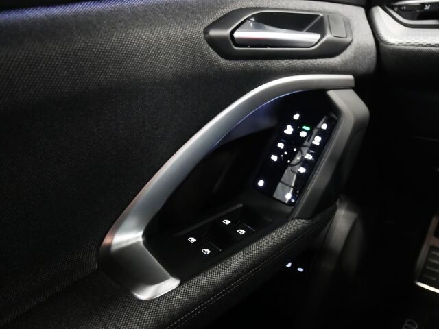 AUDI Q5 2025 e-hybrid quattro 220 kW