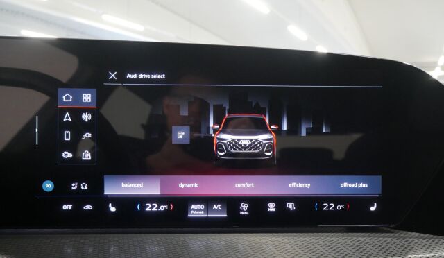 AUDI Q5 2025 e-hybrid quattro 220 kW