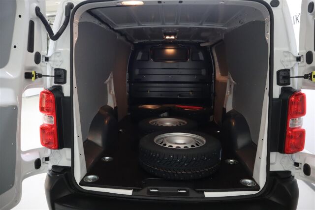 Opel Vivaro 2025 145 diesel automaatti L Innovation ** TEHDASTAKUU 5V / 200tkm**